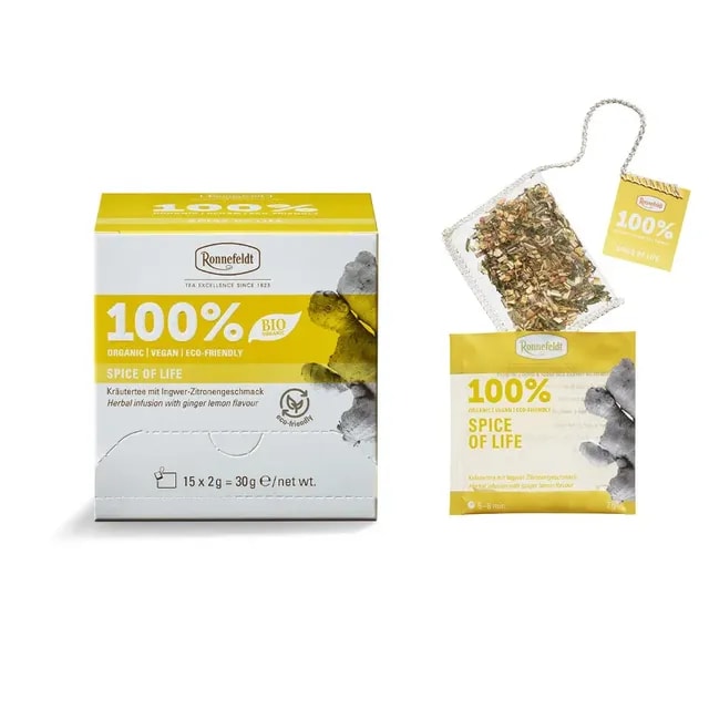 Opakowanie herbaty Ronnefeldt Spice of Life zawiera 15 torebek z organiczną, wegańską mieszanką smakową imbiru i cytryny. Ekologiczne akcesoria do parzenia herbaty, które podkreślają radość z naturalnych smaków, idealne dla miłośników zdrowego stylu życia.