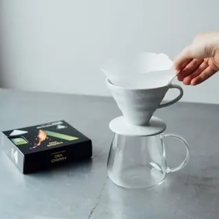 Hario - Filtry papierowe Meteor - V60-02 - 50 sztuk