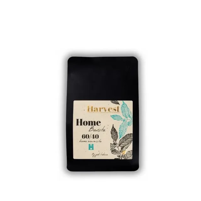 Kawa ziarnista Home Barista 60/40 marki Harvest w eleganckim opakowaniu, idealna do przygotowania wyjątkowych napojów kawowych w domowym zaciszu. Odkryj pełnię smaku tej mieszanki, łącząc aromatyczne nuty, które zachwycą każdego miłośnika kawy.