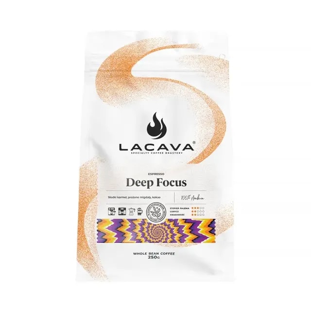 Opakowanie kawy ziarnistej LACAVA Deep Focus, ważące 250g, z etykietą przedstawiającą dekadenckie smaki karmelu, migdałów i kakao. Idealna do przygotowania aromatycznego espresso, ta kawa pobudza zmysły i doskonale sprawdzi się w codziennej chwili relaksu.