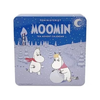 Kalendarz adwentowy Moomin z herbatą, idealny na zimowe dni. Opakowanie w stylu Moomin przedstawia zimowy krajobraz z postaciami, co czyni go doskonałym prezentem dla miłośników herbaty.