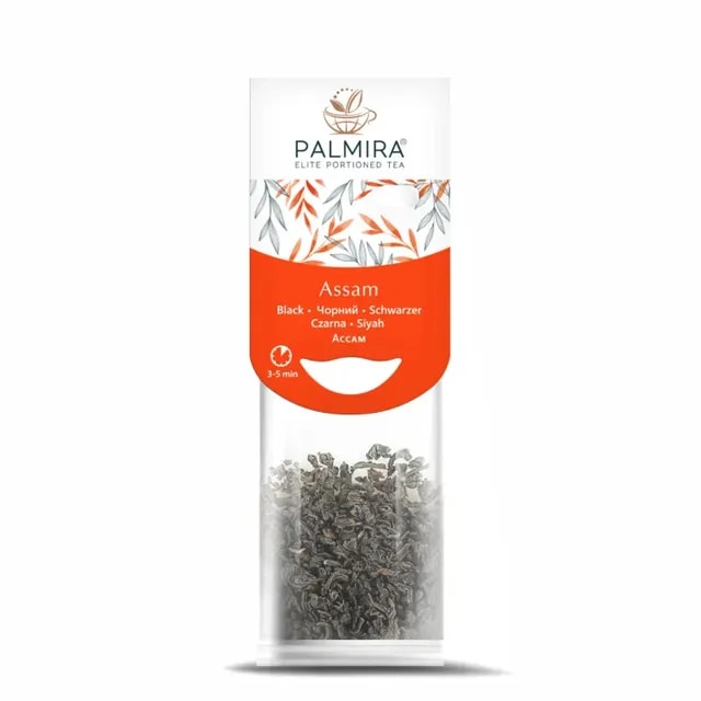 Na zdjęciu znajduje się opakowanie herbaty czarnej Assam marki Palmira, które oferuje eleganckie porcje do parzenia. Produkt charakteryzuje się intensywnym smakiem i aromatem, idealny dla miłośników herbaty szukających wyjątkowego doznania smakowego.