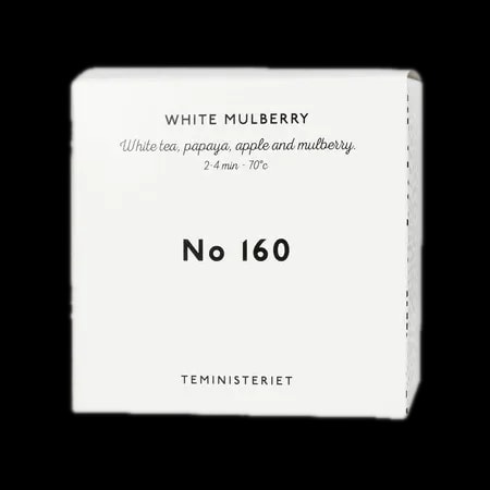 Opakowanie herbaty Teministeriet No 160 White Mulberry, zawierającej białą herbatę, papaję, jabłko oraz morwę. Herbata zalecana do zaparzania w temperaturze 70°C przez 2–4 minuty. Minimalistyczne białe pudełko z czarnymi napisami, charakterystyczne dla marki Teministeriet.