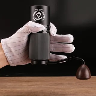 Barista Space - Premium - Młynek ręczny czarny