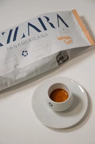 Kawa Ziarnista Bazzara Luxury Blend Panamericana 1kg