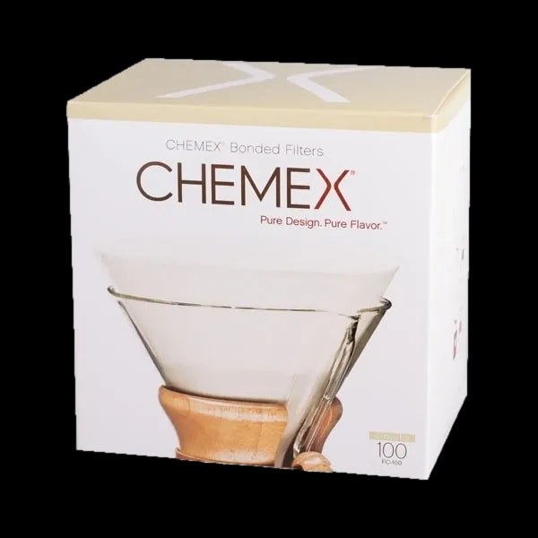 Opakowanie 100 białych, okrągłych filtrów papierowych Chemex, przeznaczonych do zaparzaczy o pojemności 6-10 filiżanek. Filtry są idealne do wydobywania czystego i klarownego smaku kawy, dopasowane specjalnie do zaparzaczy Chemex, aby zapewnić doskonałe doznania smakowe przy każdym parzeniu.