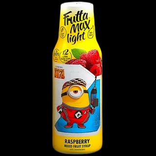 Frutta Max Minions Raspberry Light – syrop owocowy o smaku malin, bez dodatku cukru, słodzony stewią. Zawiera 60% owoców, idealny do przygotowania 12 litrów napoju. Produkt inspirowany filmem "Despicable Me 4", z wizerunkiem Minionka na etykiecie. Doskonały wybór dla osób szukających lekkiej, niskokalorycznej alternatywy do napojów.