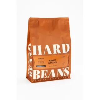 Opakowanie kawy espresso Hard Beans o smaku konkret czekolady, idealnej do przygotowania aromatycznego napoju. Doskonały wybór dla miłośników kawy, którzy pragną wzbogacić swoje doświadczenie o intensywne nuty czekoladowe.