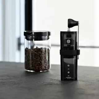 Hario - Smart G PRO Coffee Mill Przezroczysty Czarny