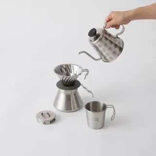 Hario Serwer V60 Outdoor ze stali nierdzewnej 500ml
