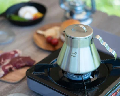 Hario Serwer V60 Outdoor ze stali nierdzewnej 500ml - obrazek 2