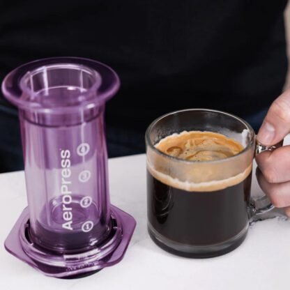 AeroPress Clear Purple - Zaparzacz do kawy fioletowy - obrazek 3