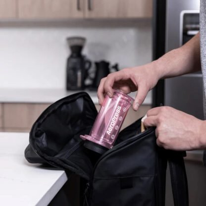 AeroPress Clear Pink - Zaparzacz do kawy różowy - obrazek 4
