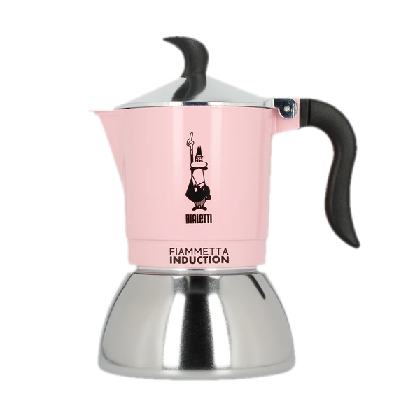 Kawiarka Bialetti Fiametta Induction w kolorze różowym. Korpus kawiarki jest różowy z logiem Bialetti, a dolna część jest wykonana ze stali nierdzewnej, przeznaczona do użytku na kuchenkach indukcyjnych. Rączka jest czarna i ergonomiczna.