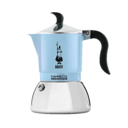 Błękitna kawiarka Bialetti Fiammetta Induction 2tz na białym tle, tradycyjna włoska kawiarka do parzenia kawy na indukcję, model Primavera, z czarnym ergonomicznym uchwytem i srebrnym wykończeniem, idealna do przygotowywania espresso w domu