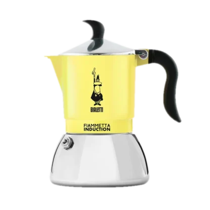 Żółta kawiarka Bialetti Fiammetta Induction 2tz na białym tle, tradycyjna włoska kawiarka do parzenia kawy na indukcję, model Primavera, z czarnym ergonomicznym uchwytem i srebrnym wykończeniem, idealna do przygotowywania espresso w domu