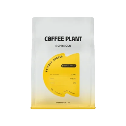 Opakowanie kawy Coffee Plant, Etiopia Oromia, o gramaturze 250g, wyprodukowane z wysokiej jakości ziaren z Etiopii, obrabianych metodą naturalną. Intensywny smak i aromat, charakterystyczny dla regionu Oromia, doskonały do espresso.
