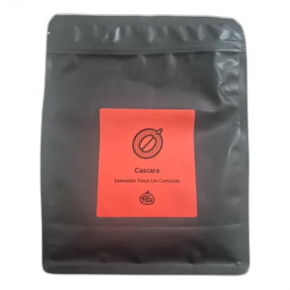 Cascara Salwador Finca Las Camelias – suszona skórka kawy z Salwadoru, wyjątkowy napar o nutach owocowych w opakowaniu Figa Coffee, idealny do herbat alternatywnych i napojów na zimno.