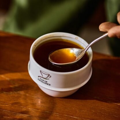 ORIGAMI - Miseczka cuppingowa 225ml - Biała z logo Cup of Excellence - obrazek 6