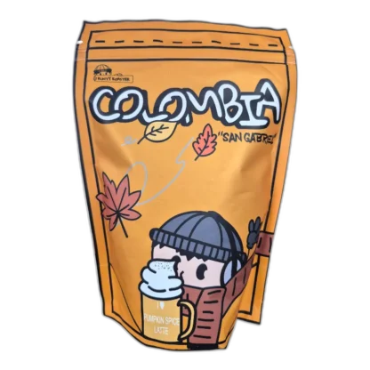 Opakowanie kawy ziarnistej Runty Roaster Colombia "San Gabriel" 250g, wyróżniającej się unikalnym smakiem i aromatem. Kawa speciality z Kolumbii, idealna do alternatywnych metod parzenia, takich jak drip, Chemex czy AeroPress. Bogate nuty dyni, przypraw korzennych i delikatnej słodyczy, stworzone dla miłośników kawy premium.