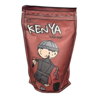 Opakowanie kawy ziarnistej Runty Roaster Kenya "Kirinyaga" 250g. Kawa speciality z regionu Kirinyaga w Kenii, charakteryzująca się wyrazistymi nutami cytrusów, porzeczek i jaśminu. Idealna do parzenia metodami alternatywnymi, takimi jak V60, Chemex czy AeroPress. Kawa premium dla koneserów unikalnych smaków.