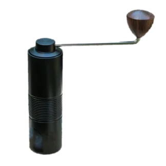Elegancki ręczny młynek do kawy Hario Kabuto w matowej czerni, wykonany z wysokiej jakości materiałów, z ergonomicznym drewnianym uchwytem. Minimalistyczny design i precyzyjne żarna gwarantują równomierne mielenie ziaren, idealne do metod alternatywnych i espresso.