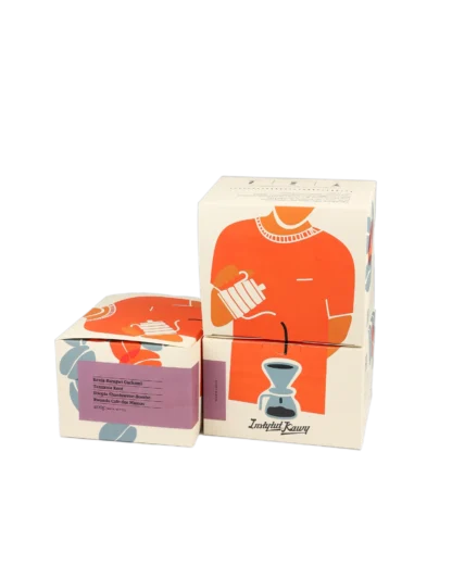 Zestaw kaw pod przelew „Dobry Klasyk” od Instytutu Kawy – 4 x 100 g w ilustracyjnym opakowaniu, dostępny w sklepie z kawą specialty