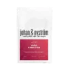 Johan & Nyström Brazylia João Hamilton – kawa speciality z regionu Mogiana w Brazylii. Naturalnie przetworzona odmiana Red Catuai oferuje elegancki i gładki smak z nutami czerwonych owoców, pestkowców oraz kremowym, mleczno-czekoladowym finiszem. Doskonała propozycja dla miłośników zbalansowanej i łagodnej kawy.