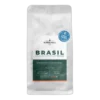 Opakowanie kawy bezkofeinowej Kawepale Brasil Decaf, przetwarzanej metodą Swiss Water, zapewniającą naturalne usunięcie kofeiny. Mieszanka odmian Bourbon i Catuai charakteryzuje się nutami orzecha laskowego, czekolady i karmelu, oferując bogaty smak bez pobudzającego efektu.