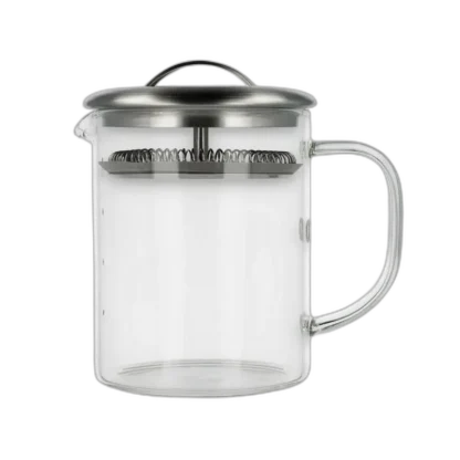 Minimalistyczny dzbanek do herbaty Paper & Tea Cylinder Pot o pojemności 400 ml wykonany jest z przezroczystego szkła borokrzemowego z metalowym sitkiem i pokrywką. Idealny do parzenia herbat liściastych i ziół, łączy elegancki design z funkcjonalnością do codziennego użytku.