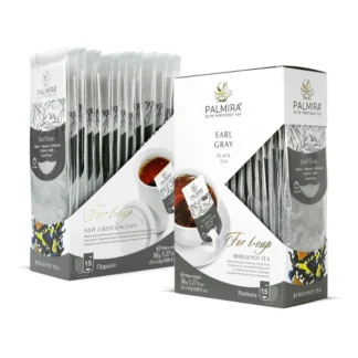 Na zdjęciu widoczna jest elegancka paczka herbaty Earl Grey marki Palmira, zawierająca 15 porcji aromatycznej herbaty czarnej z bergamotką. Oferowane opakowanie idealnie sprawdzi się w codziennym parzeniu herbaty, zapewniając wyjątkowy smak i aromat w każdej filiżance.