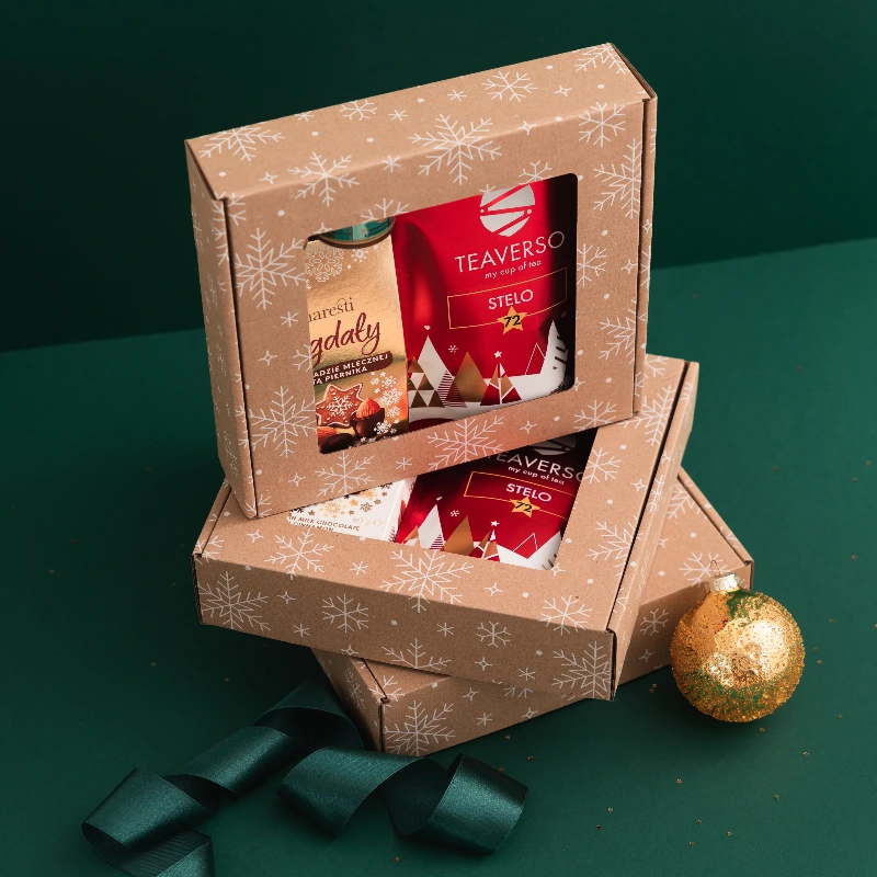Zestaw box prezentowy świąteczny na prezent herbata bakalie konfitury
