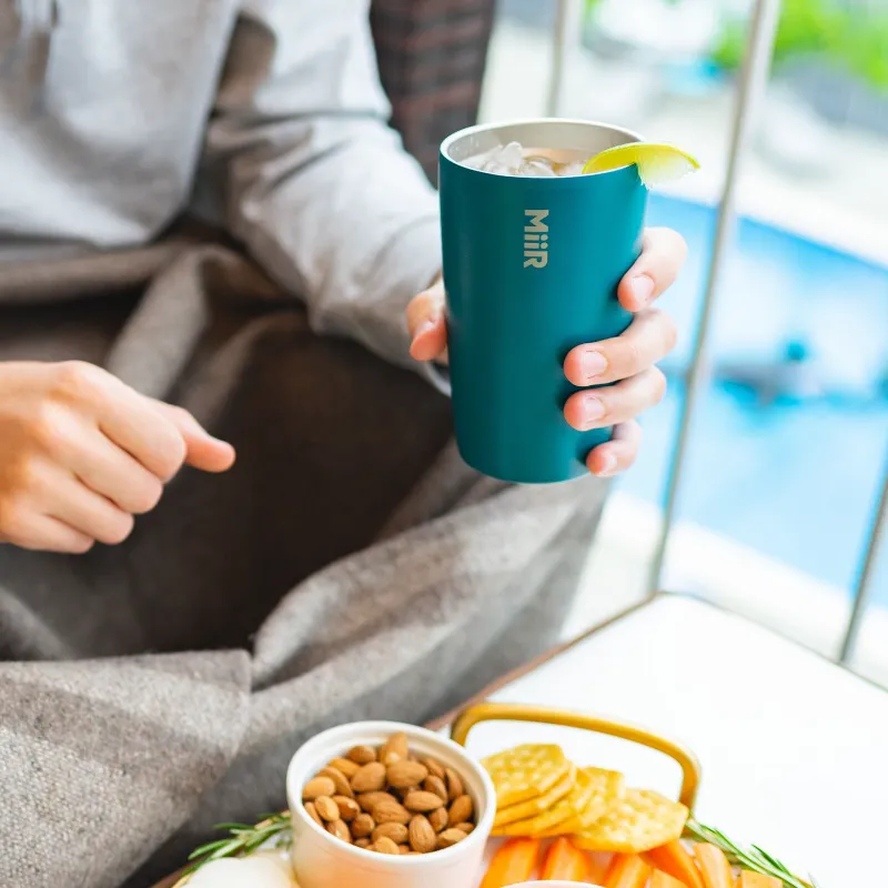 MiiR Tumbler 350 ml Turkusowy stalowy kubek termiczny z pokrywką Press-fit