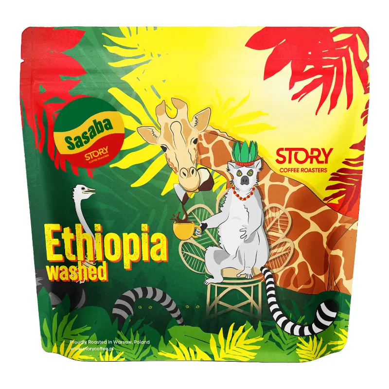 Opakowanie kawy Sasaba Ethiopia Washed o wadze 250g, charakteryzujące się kolorową grafiką z motywem zwierząt i tropikalnych roślin. Idealna dla miłośników aromatycznych, etiopskich kaw, która doskonale nadaje się do parzenia zarówno w ekspresie, jak i metodami alternatywnymi.
